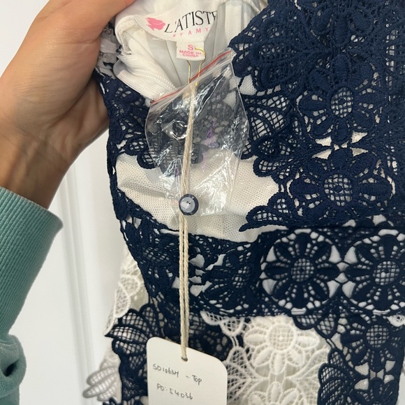 Floral Dress 🥂 - Picture 6 of 9